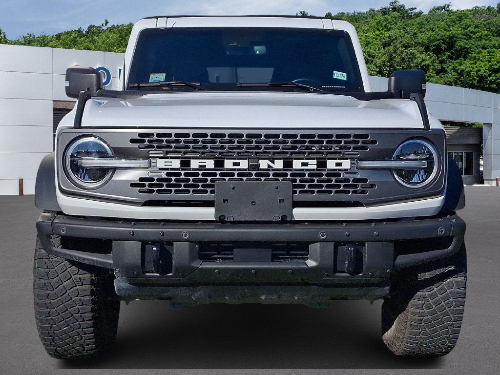 Used 2023 Ford Bronco Badlands w/ Sasquatch Package AWD/4WD image 2
