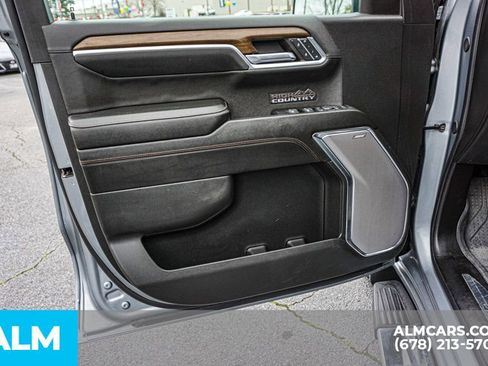 Used 2024 Chevrolet Silverado 1500 High Country w/ High Country Premium Package image 48