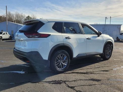 Used 2021 Nissan Rogue S AWD/4WD image 3