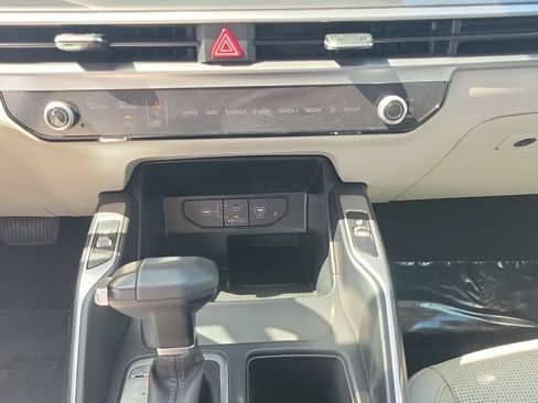 Used 2024 Kia Sorento S w/ Panoramic Sunroof Package FWD image 14