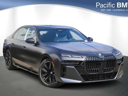 New 2026 BMW 760i xDrive w/ Premium Package