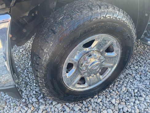 Used 2021 RAM 2500 Tradesman w/ Safety Group image 6