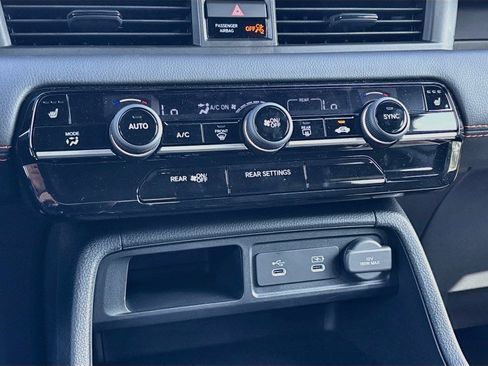 Certified 2026 Honda Pilot Sport image 19