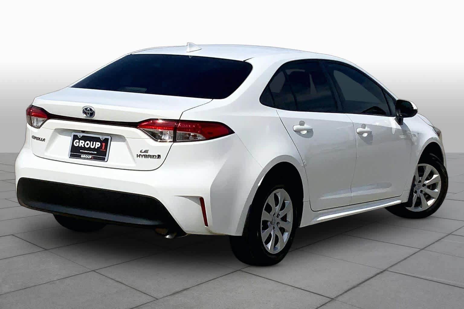 Used 2023 Toyota Corolla LE FWD image 12