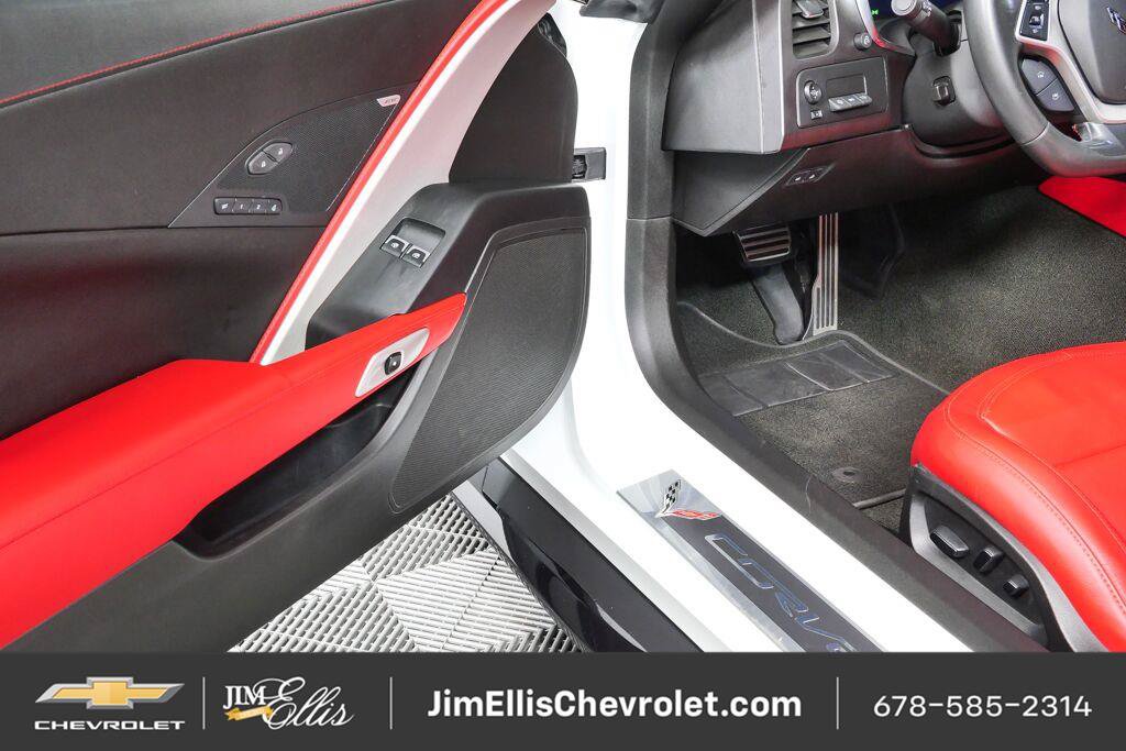 Used 2018 Chevrolet Corvette Grand Sport RWD image 8