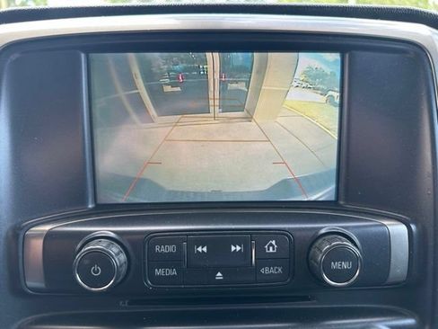 Used 2019 Chevrolet Silverado 1500 LT RWD image 18