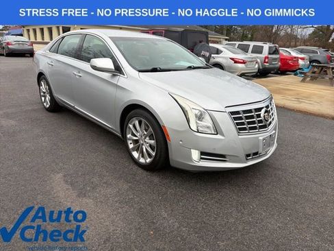 Used 2014 Cadillac XTS Luxury FWD image 1