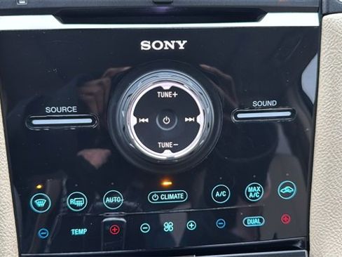 Used 2014 Ford Taurus Limited w/ Equipment Group 301A image 25