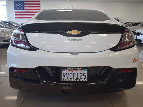 Used 2018 Chevrolet Volt LT FWD image 7