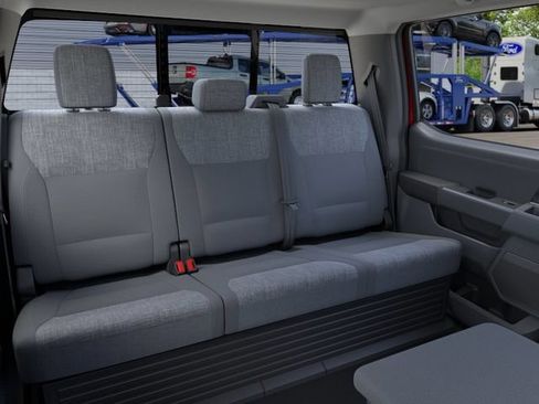 New 2026 Ford F250 XLT w/ XLT Premium Package AWD/4WD image 11