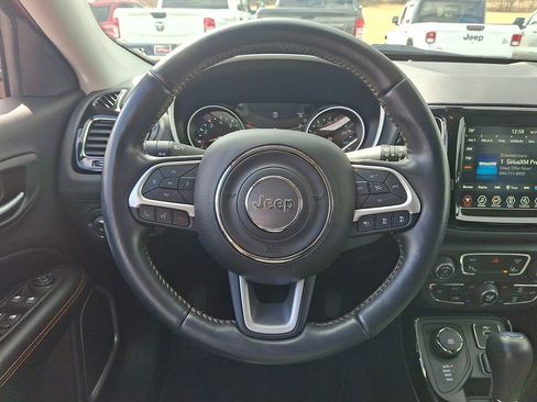 Used 2021 Jeep Compass Limited image 19