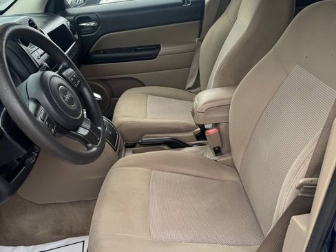 Used 2014 Jeep Patriot Sport w/ Power Value Group image 7