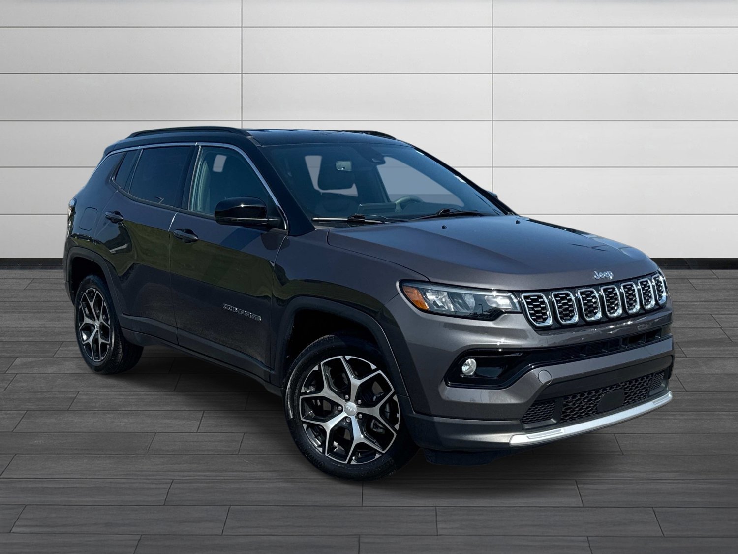 Used 2024 Jeep Compass Limited AWD/4WD image 2