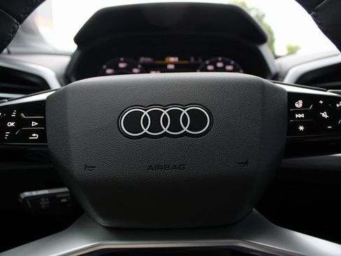 New 2025 Audi Q4 e-tron Premium Plus image 14