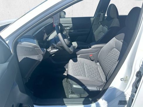 New 2026 Nissan Kicks SV w/ SV Premium Package AWD/4WD image 13
