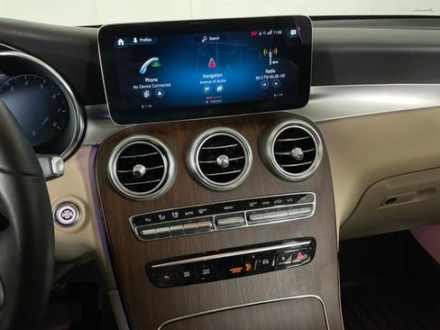 Used 2022 Mercedes-Benz GLC 300 GLC 300 image 20