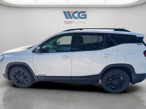 Used 2021 GMC Terrain SLE w/ Driver Convenience Package AWD/4WD image 7