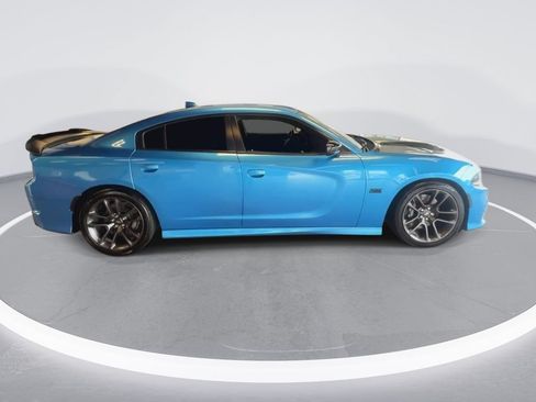 Used 2023 Dodge Charger Scat Pack w/ Technology Group RWD image 2