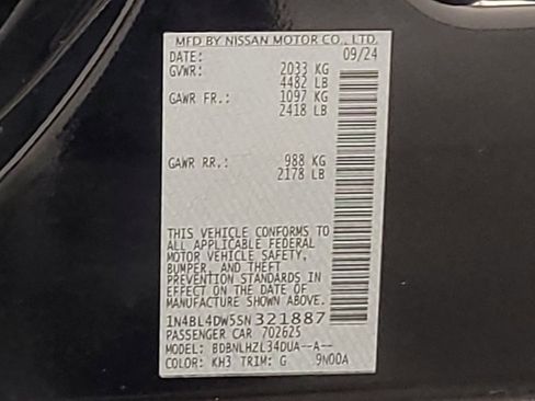 Used 2025 Nissan Altima 2.5 SV AWD/4WD image 33