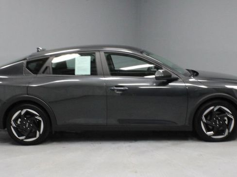 Used 2025 Kia K4 EX FWD image 11