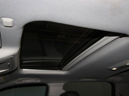 Used 2015 GMC Sierra 1500 SLT w/ Driver Alert Package image 21