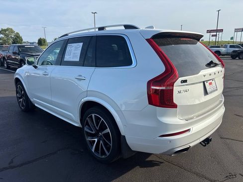Used 2018 Volvo XC90 T6 Momentum w/ Convenience Package AWD/4WD image 3