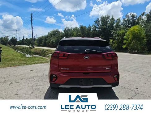 Used 2020 Kia Niro LX FWD image 2