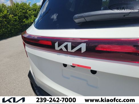 New 2026 Kia Seltos S FWD image 10