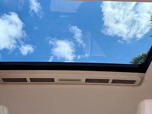 Used 2015 Mercedes-Benz E 350 4MATIC Sedan image 18