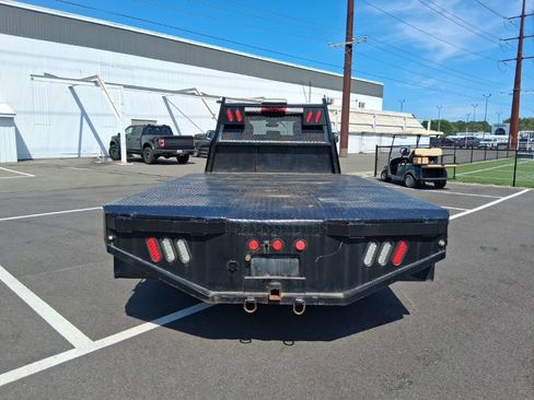 Used 2020 RAM 3500 Tradesman w/ Chrome Appearance Group AWD/4WD image 6