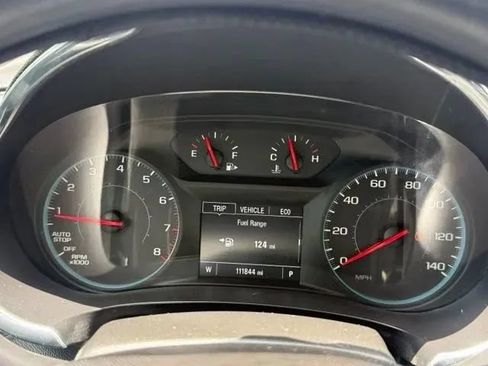 Used 2018 Chevrolet Malibu LT FWD image 18