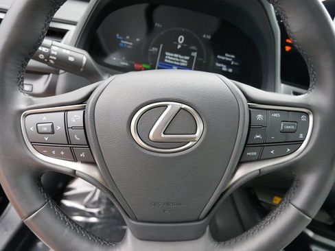 Used 2025 Lexus UX 300h AWD w/ Cold Area Package image 19