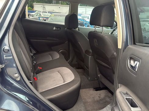 Used 2013 Nissan Rogue SV FWD image 8
