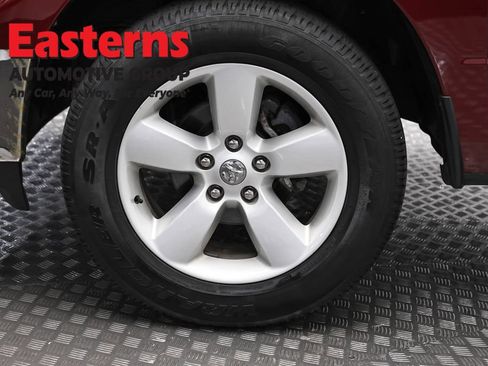 Used 2024 RAM 1500 Classic SLT AWD/4WD image 30