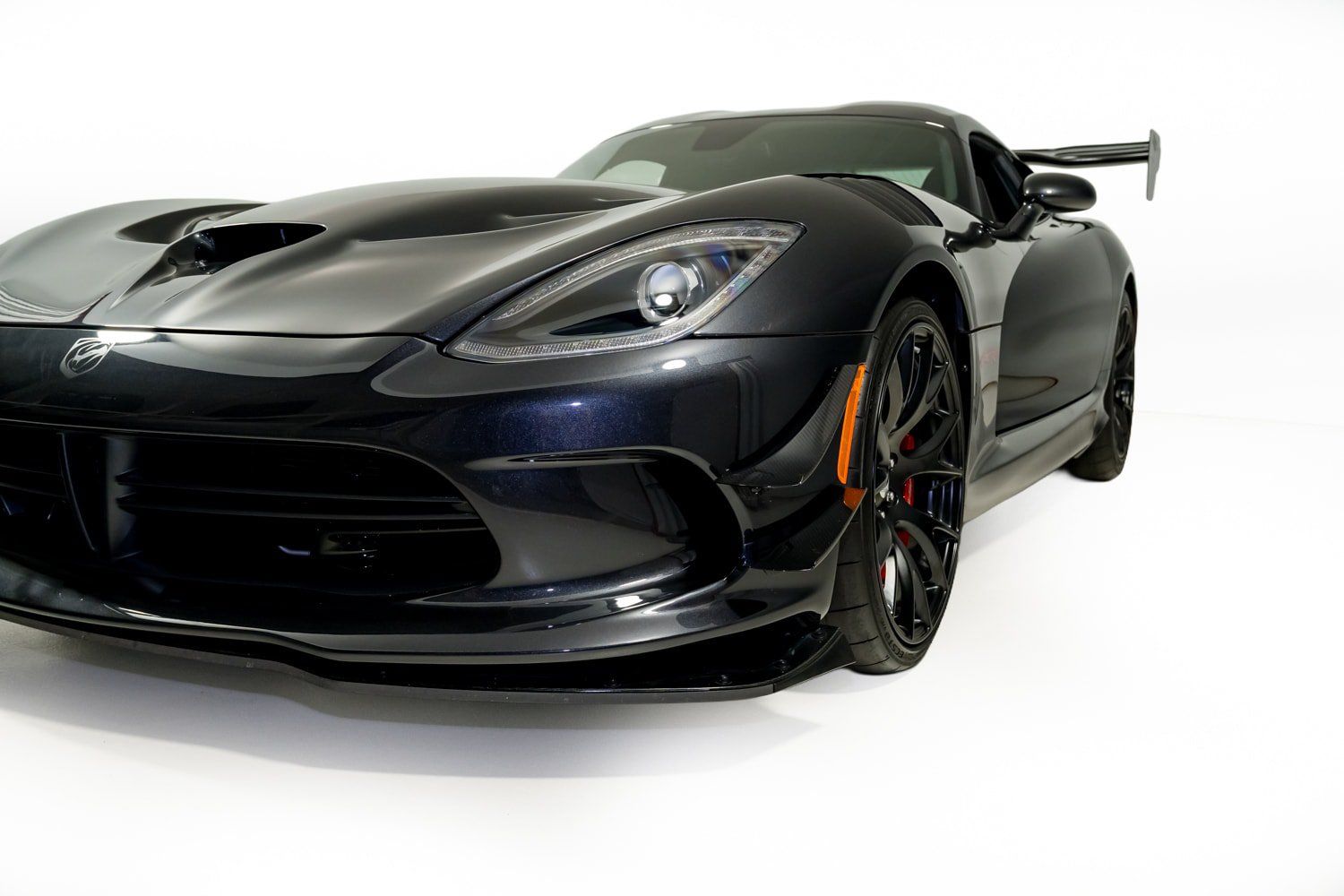 Used 2016 Dodge Viper GTC w/ ACR Package RWD image 37