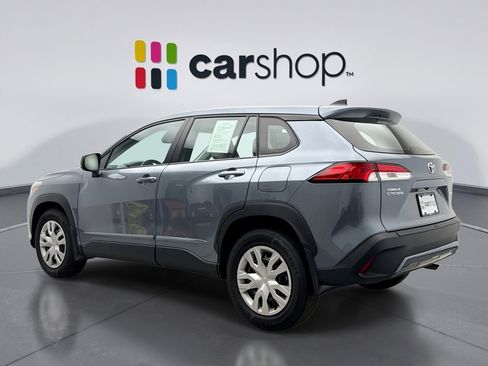 Used 2023 Toyota Corolla Cross L AWD/4WD image 3