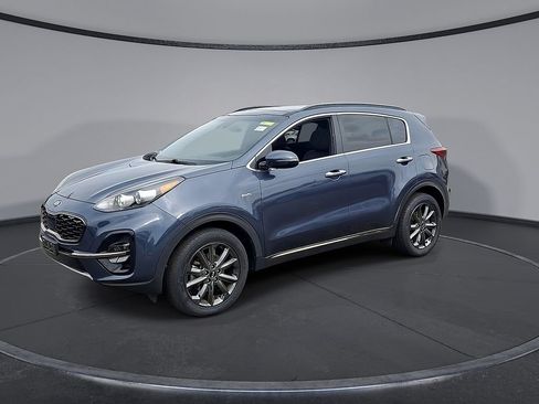 Used 2020 Kia Sportage S w/ S Premium Package AWD/4WD image 8