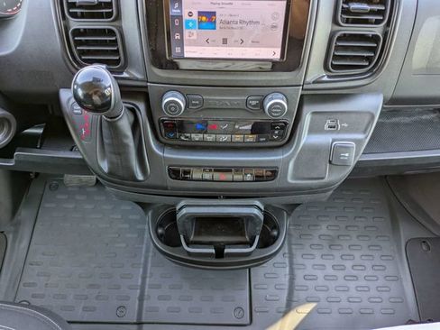 Used 2025 RAM ProMaster 2500 w/ U-Haul Equipment Group FWD image 19