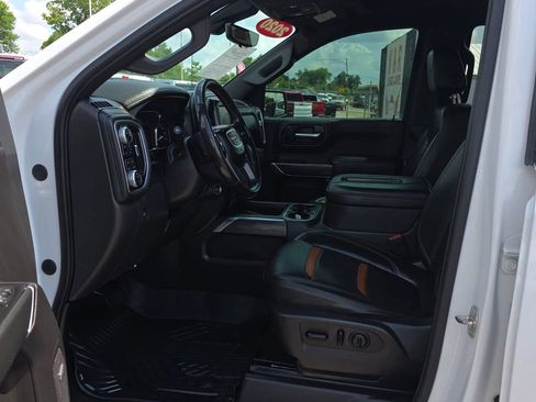 Used 2020 GMC Sierra 1500 AT4 w/ AT4 Premium Package AWD/4WD image 16