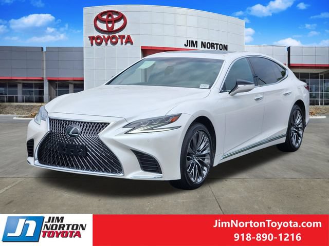 Used 2020 Lexus LS 500 w/ Interior Upgrade Package RWD image 4