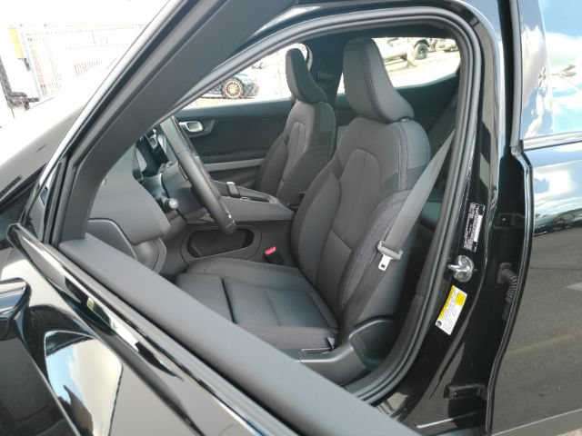 Used 2022 Polestar Polestar 2 w/ Plus Package AWD/4WD image 15
