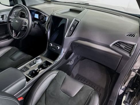 Certified 2021 Ford Edge ST w/ Equipment Group 401A image 33