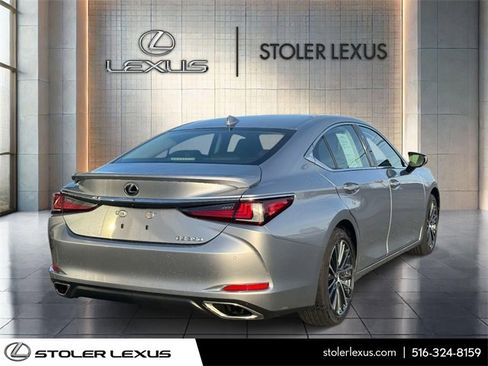 Certified 2023 Lexus ES 350 w/ Premium Package image 4