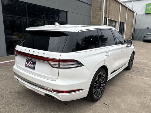 Used 2022 Lincoln Aviator Black Label w/ Dynamic Handling Package image 14