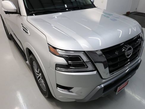 Used 2024 Nissan Armada SL w/ Captain's Chairs Package RWD image 60