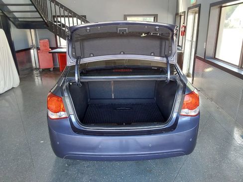 Used 2013 Chevrolet Cruze LT w/ Enhanced Safety Package FWD image 19