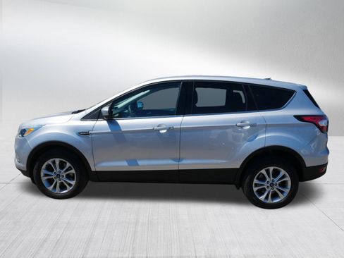 Used 2017 Ford Escape SE AWD/4WD image 4