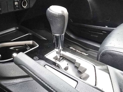 Certified 2017 Toyota RAV4 Limited image 30