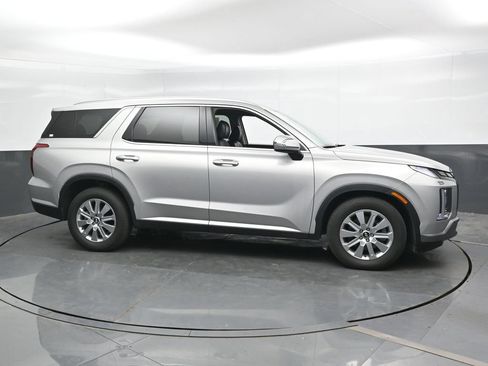 Used 2025 Hyundai Palisade SEL AWD/4WD image 4