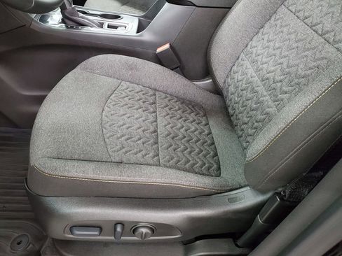 Used 2024 Chevrolet Equinox LT image 14